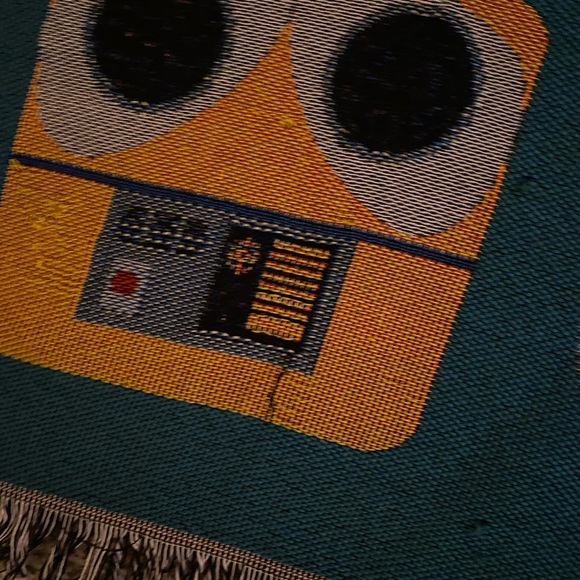 Pixar throw blanket - Picture 4 of 8